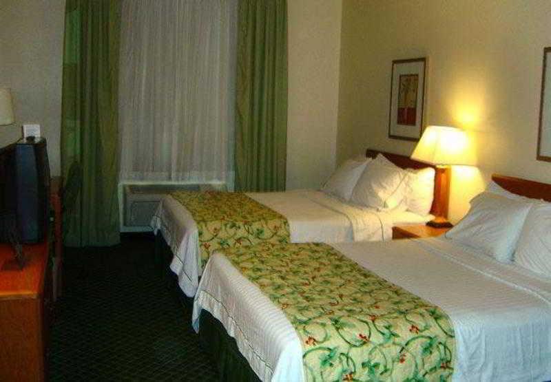 Fairfield Inn Muncie Szoba fotó